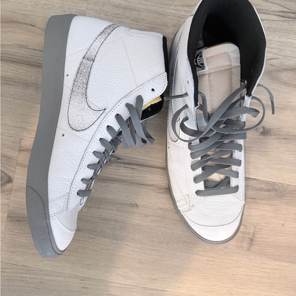 Nike White and Gray Athletic Shoes
